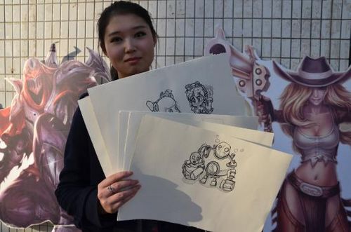 软软的萌<em>妹子</em>出手助阵<em>英雄联盟</em>全国高校联赛|